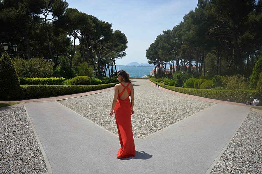 Christine Philip in Hôtel du Cap-Eden-Roc